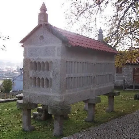 Casa Leiro * Ponte Caldelas